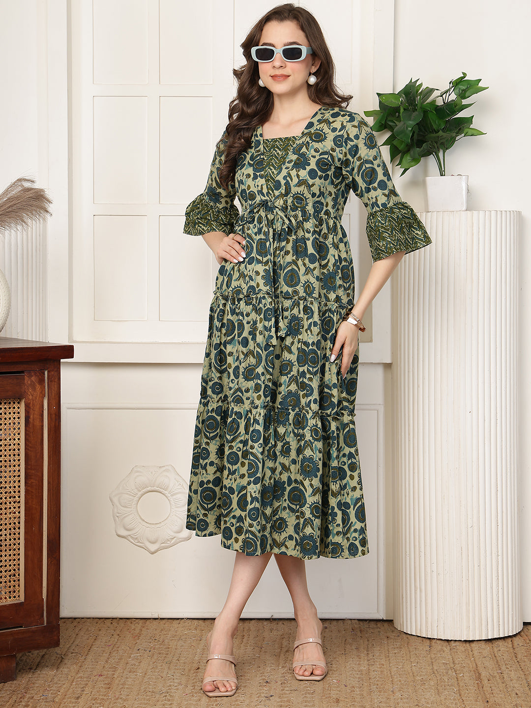 Green Floral Print Flared Sleeve A-Line Midi Dress | Claura