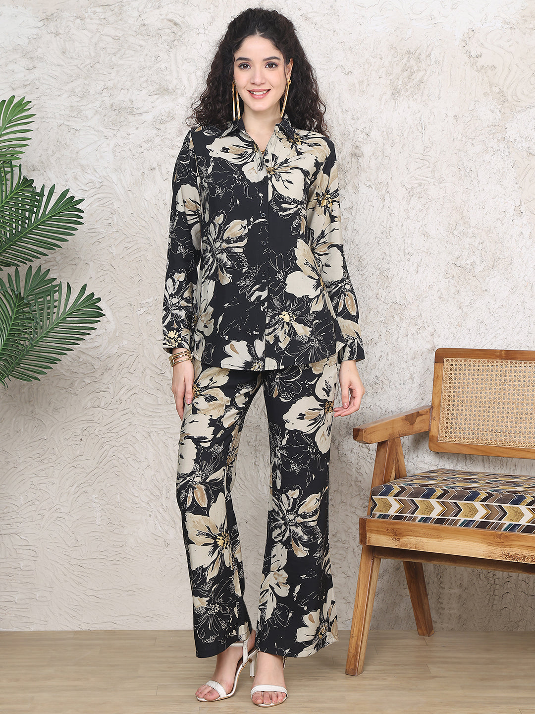 Black Co-Ord Set with Wide-Leg Pants & Collared Shirt Top