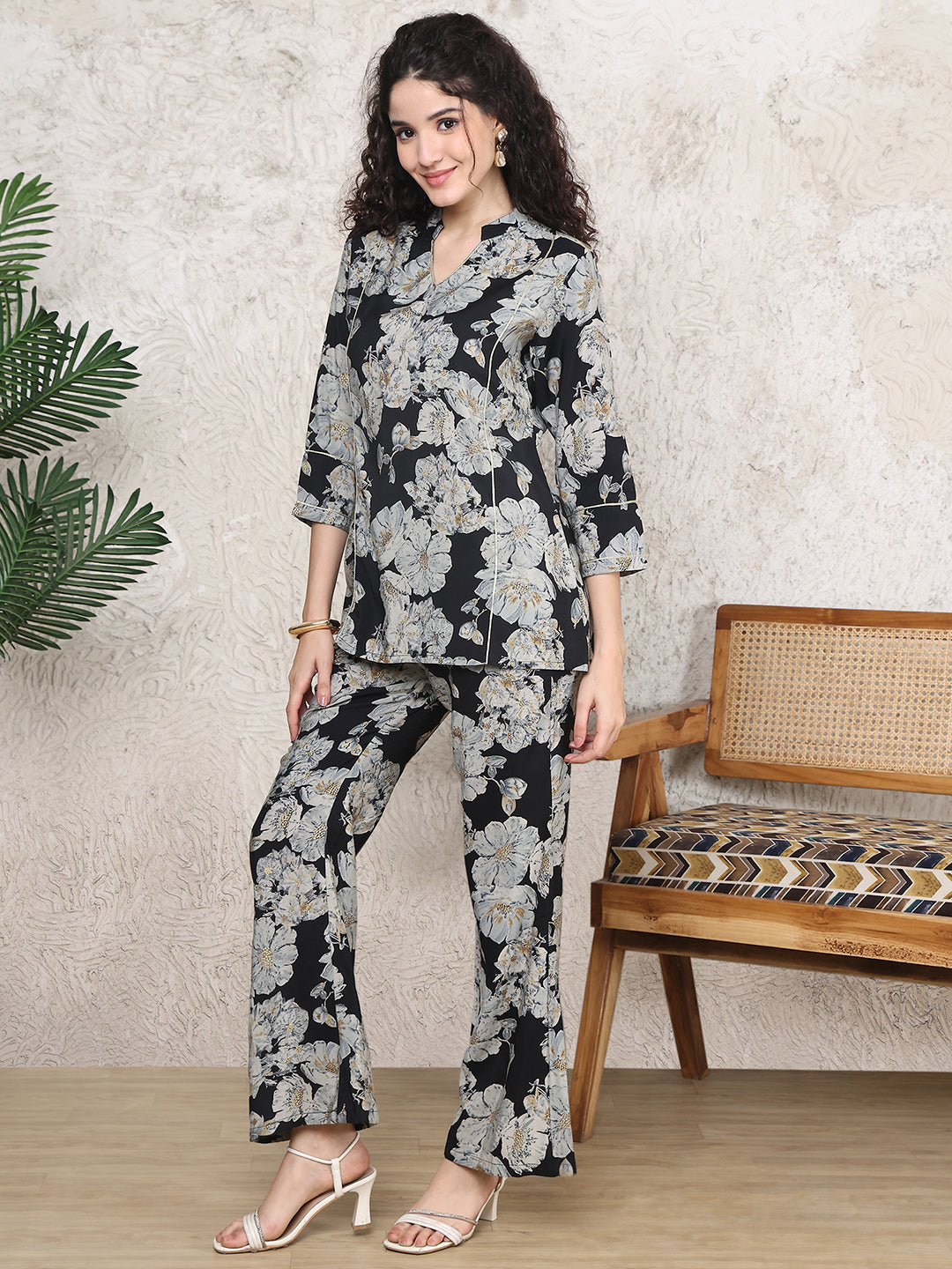 Black Abstract Printed Chanderi Silk V-neck Co-Ord Set for Women | Claura