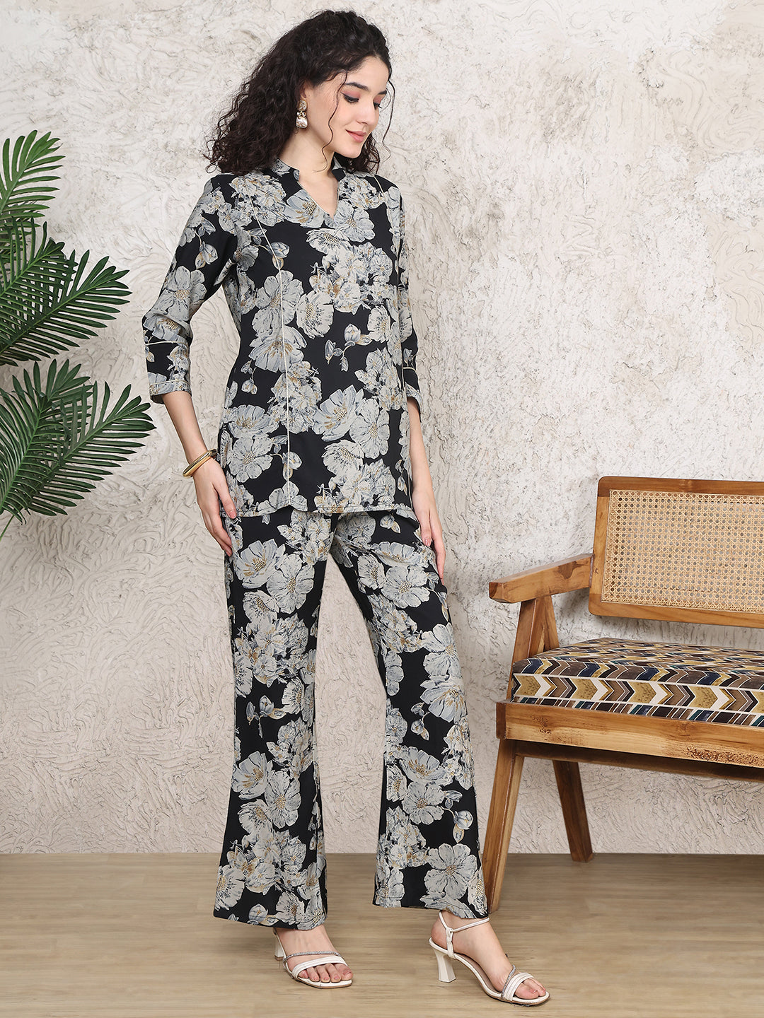 Black Abstract Printed Chanderi Silk V-neck Co-Ord Set for Women | Claura