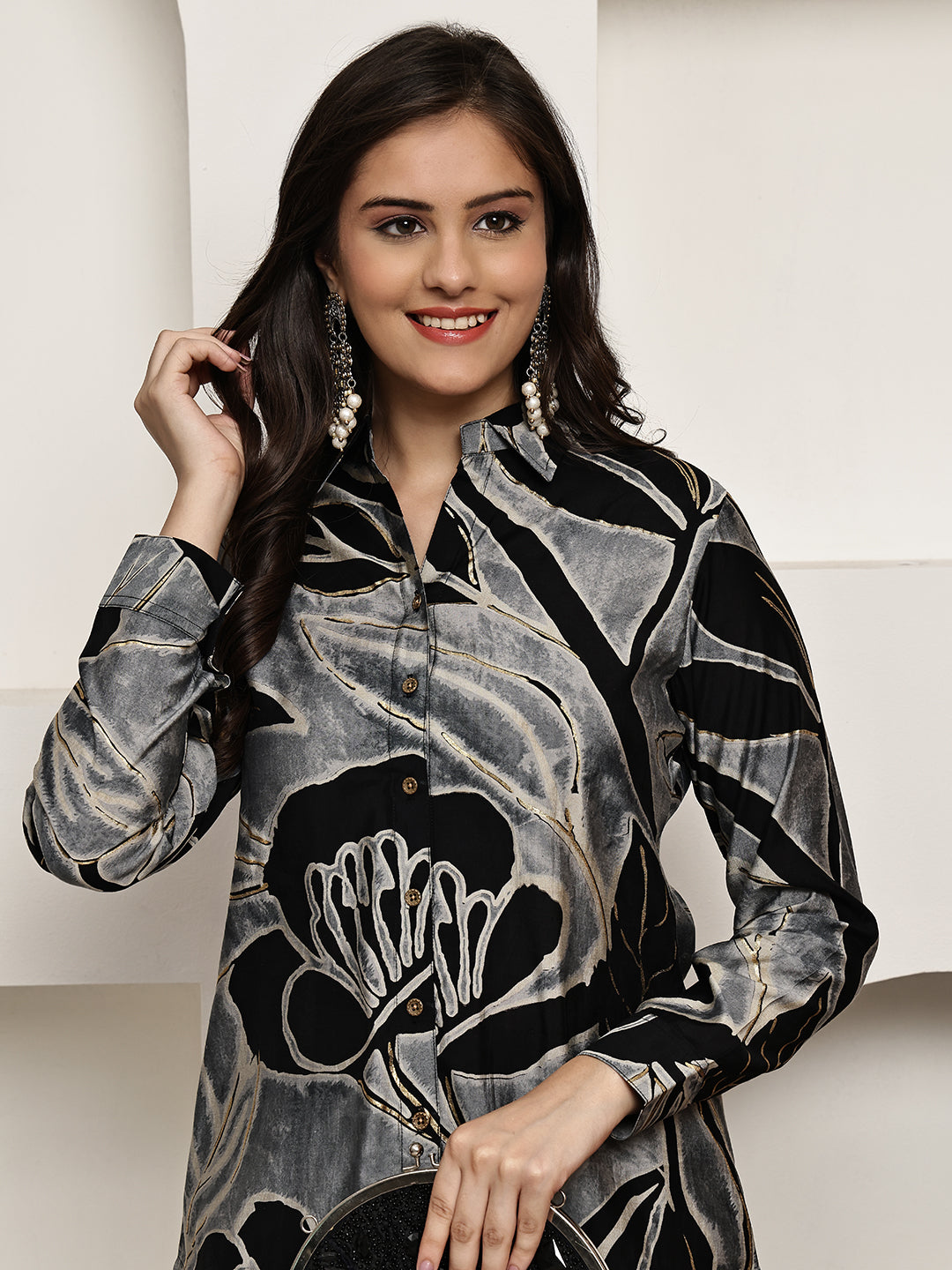 Black floral co-ord set with Kurta top and straight pants