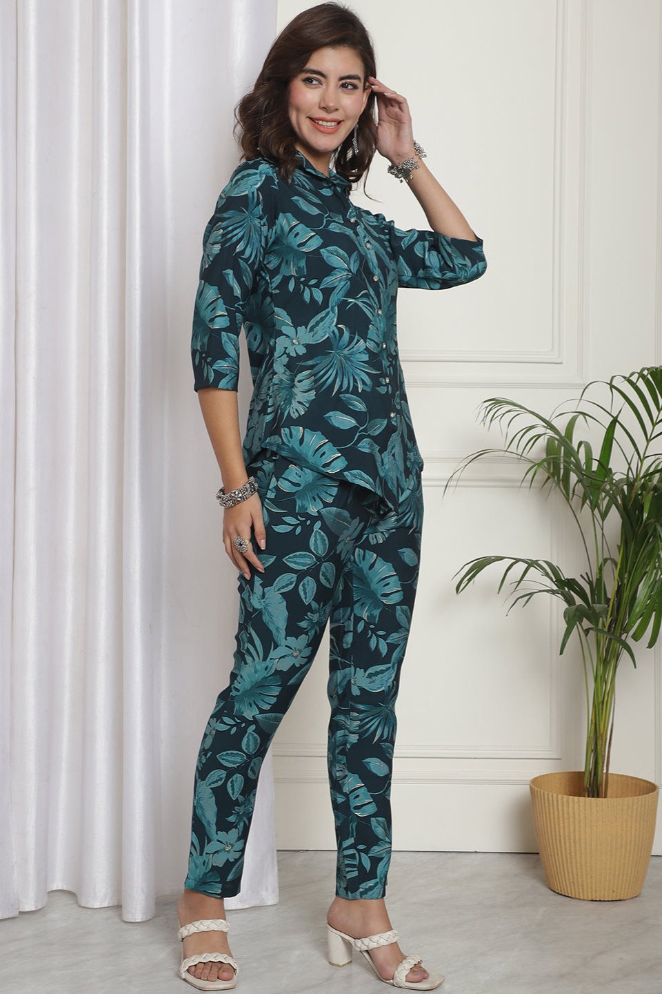 Green Co-Ord Set with straight trousers & shirt-style top