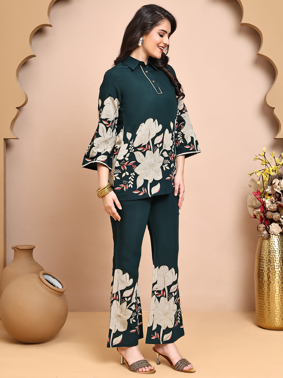 Green Co-Ord Set with Wide-Leg Pants & Collared Tunic