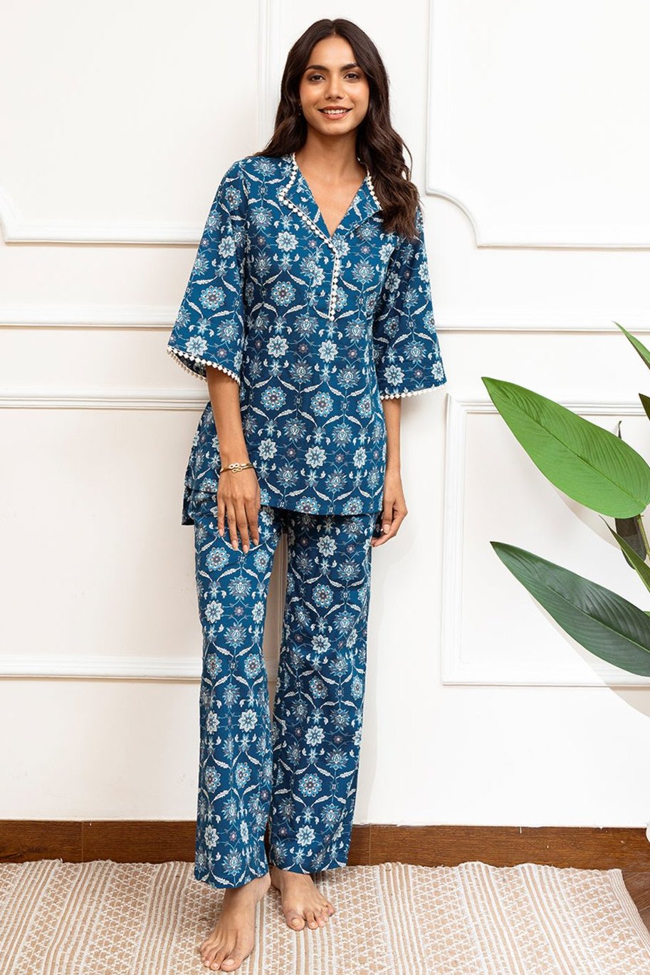Woman wearing Blue Floral Co-Ord Set