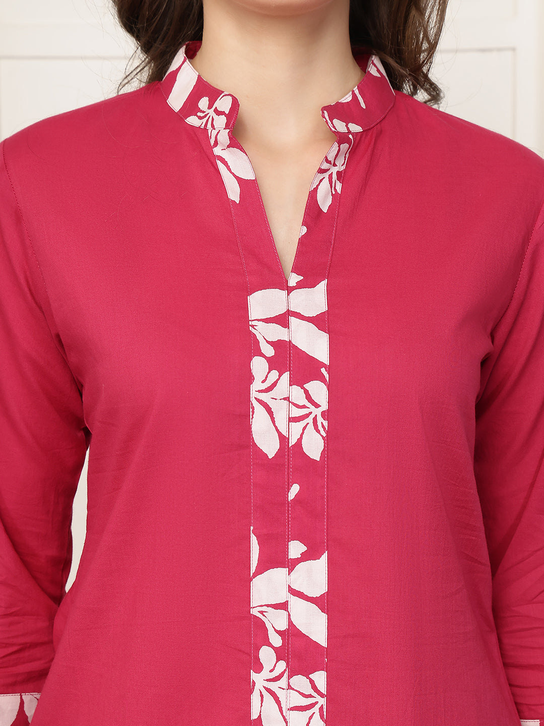 Elegant Pink Floral Printed Rayon Night Suit For Women | Claura