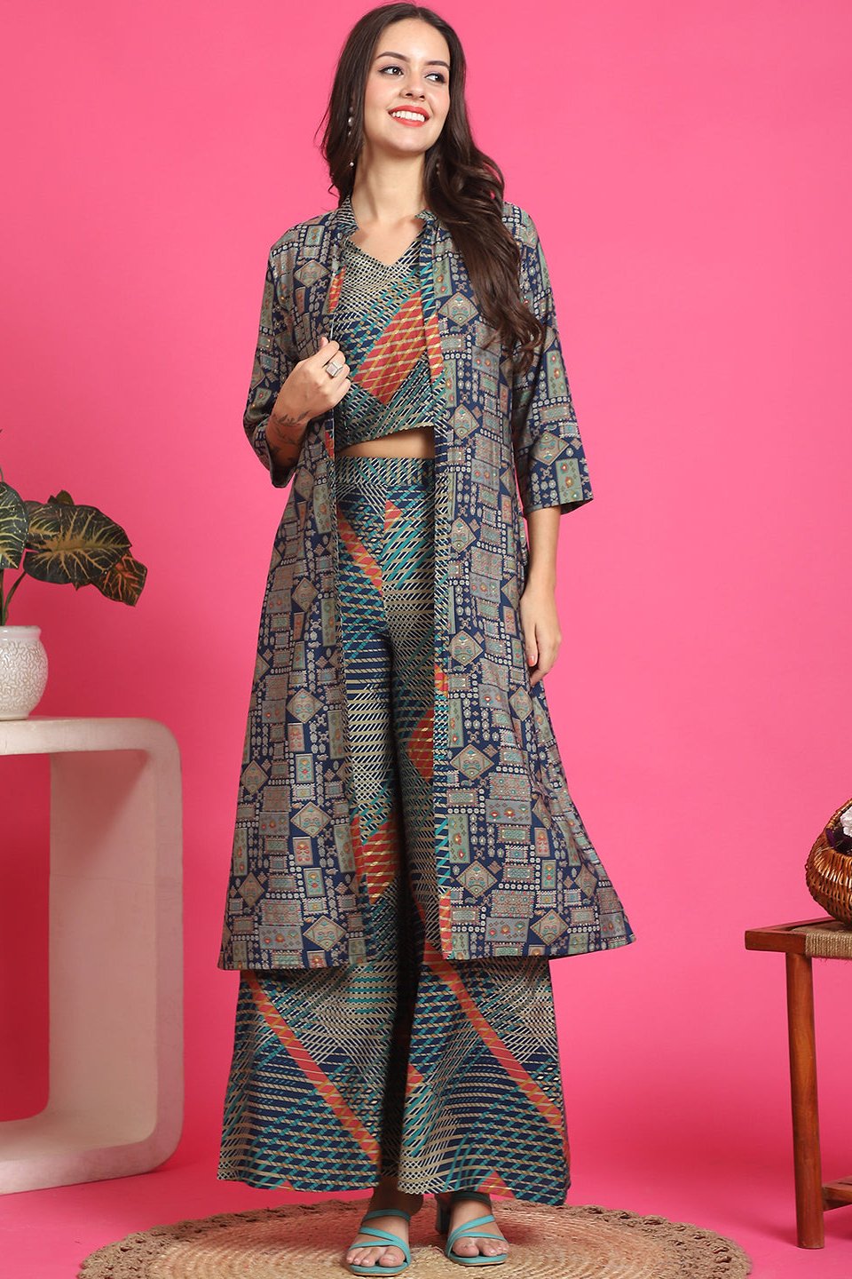 Woman wearing Navy Blue Abstract Co-Ord Set
